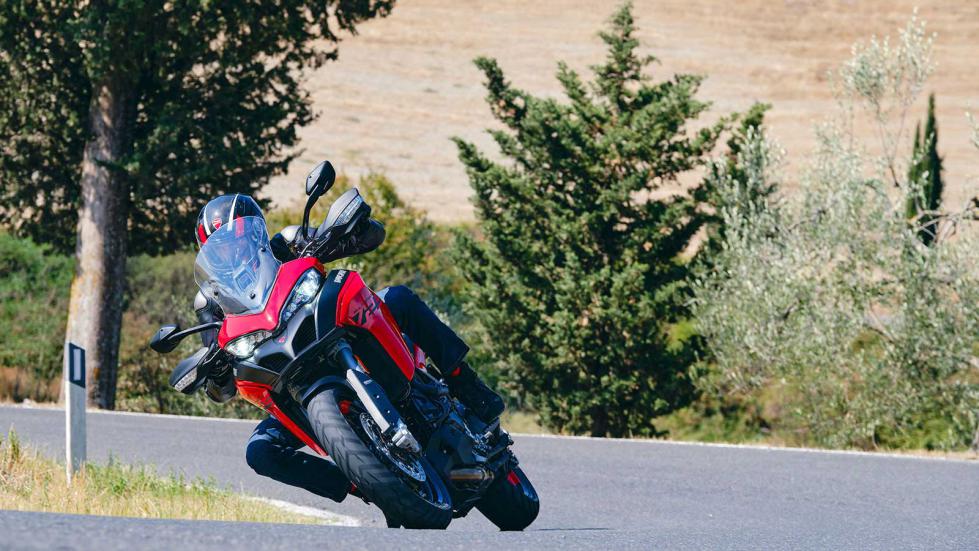 Ducati Multistrada V2/V2 S: Πλούσιος εξοπλισμός και 4 χρόνια εγγύηση