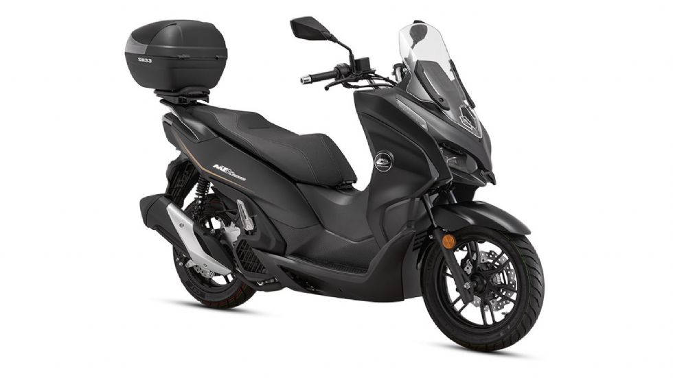QJMotor MTX 125 ABS/TCS TOP-BOX: Υβριδικό με top box και κάμερα