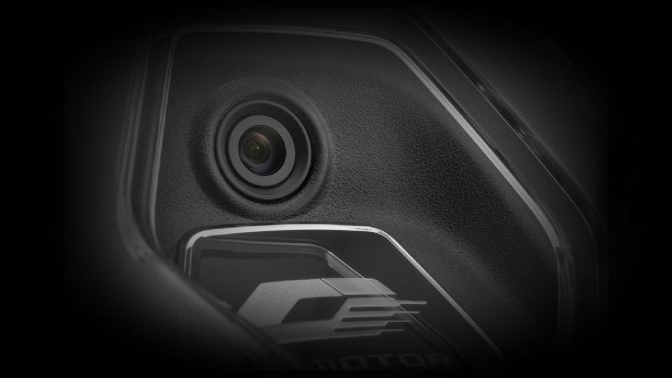 QJMotor MTX 125 ABS/TCS TOP-BOX: Υβριδικό με top box και κάμερα