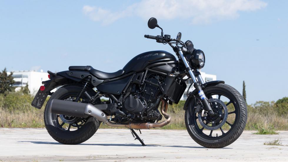 Kawasaki Eliminator 500 – Υποψήφιο για Best Commuter by LS2