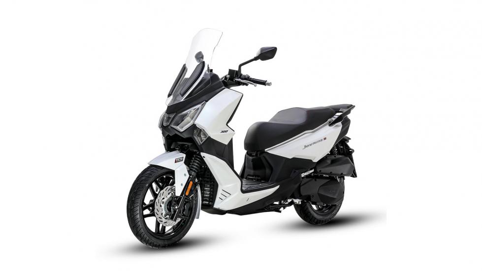 SYM Joyride 16 300: Το πρώτο 300ρι με 16άρη τροχό και επίπεδο πάτωμα