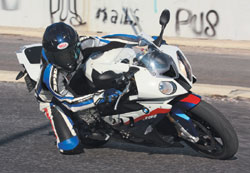 bmw s  -    .        ,           .   ;   S 1000 RR       ,    ,  : Why so serious?.            .