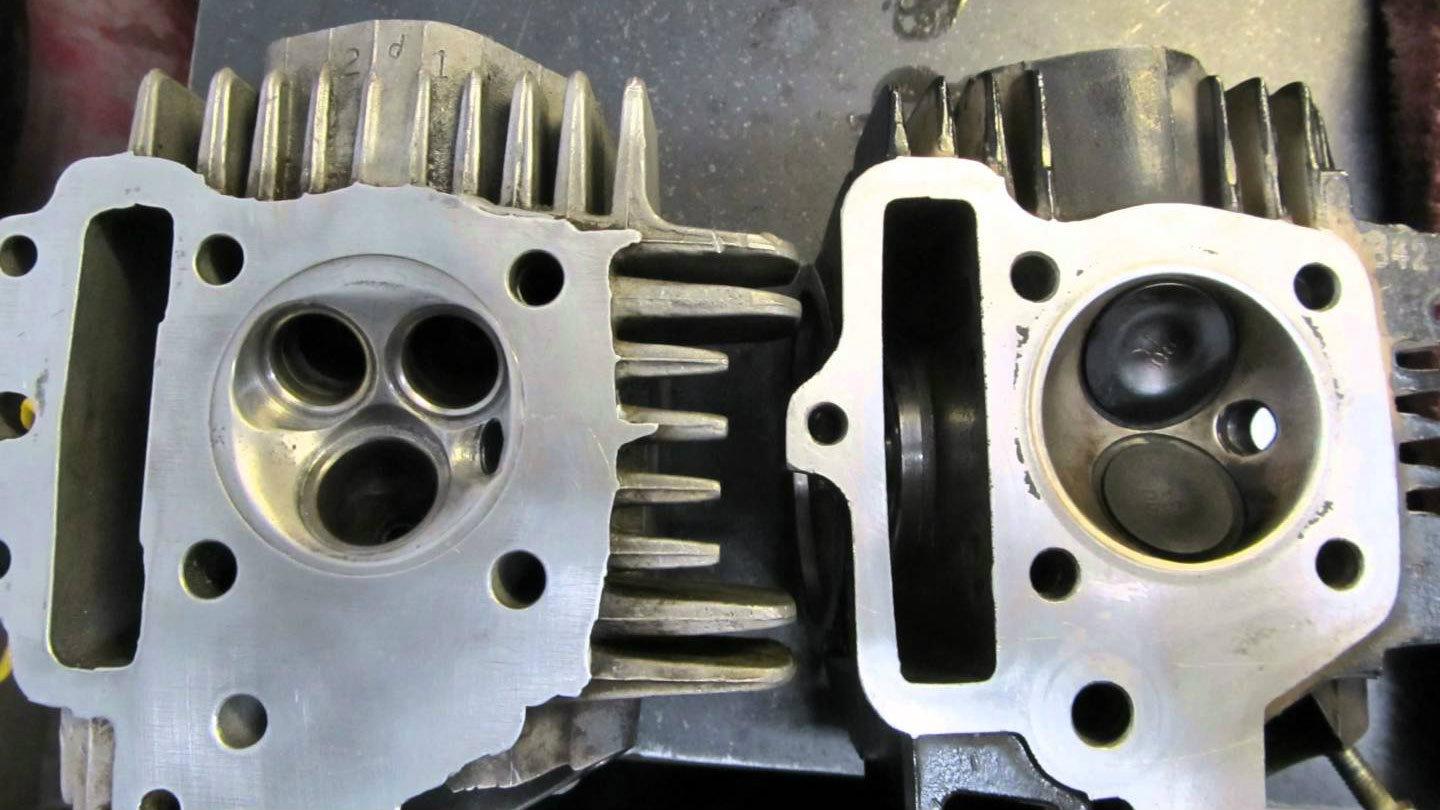 метки грм питбайк 125 кубов. клапана на питбайк 125. зазоры клапанов 125 кубов питбайк. головка цилиндра на питбайк 125 кубов, размер звёздочки которой 67мм. питбайк 125 кубов клапана.